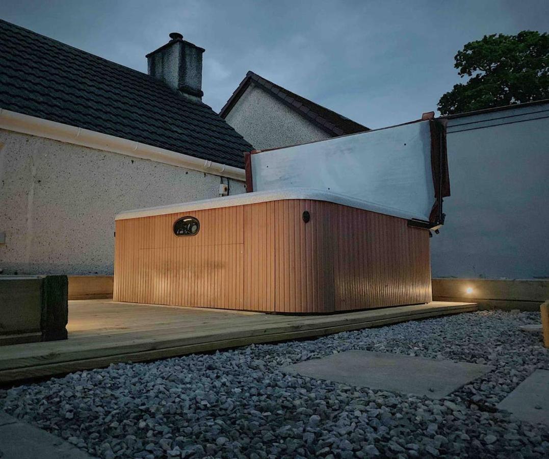 Highland Hottub Retreat, On Nc500 Villa Inverness Luaran gambar